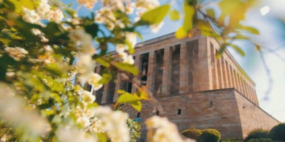 Anıtkabir Ziyaret Rehberi: Tarihi ve İlginç Bilgiler