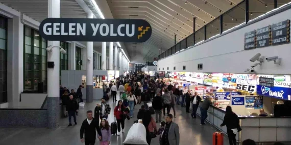 AŞTİ’de Bayram Yoğunluğu Son hız devam ediyor