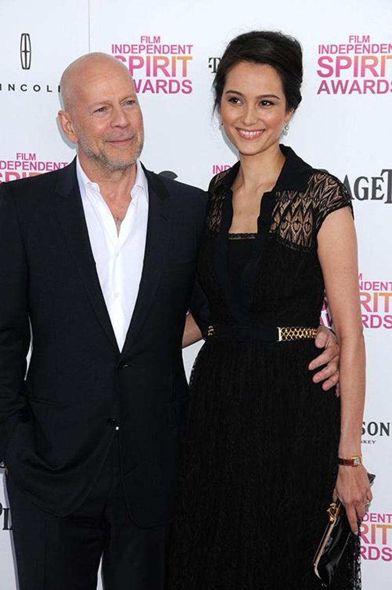 Demi Moore ve Bruce Willis'in Güçlü Dostluğu: Hastalık Sürecinde Destek