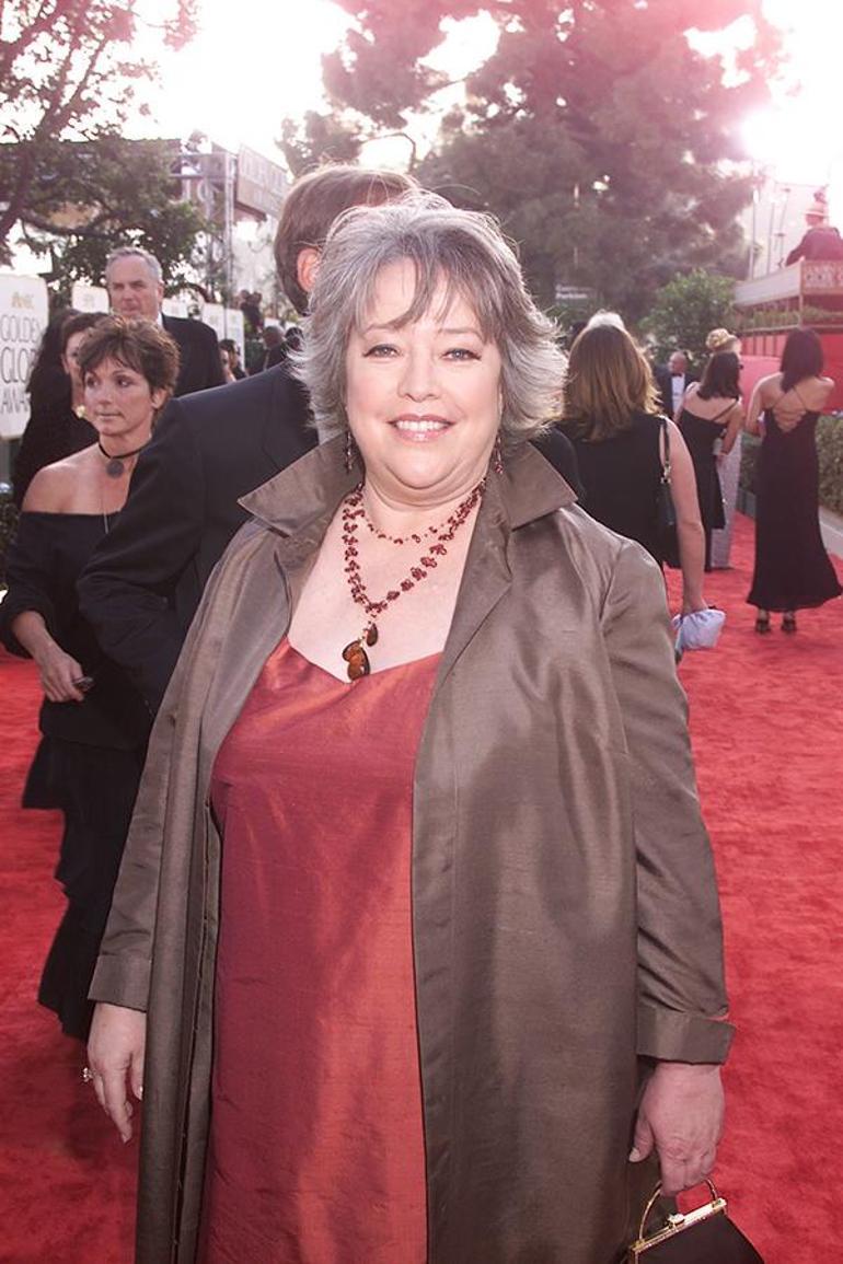 Kathy Bates Emekliliğini Açıkladı: 50 Yıllık Kariyere Veda