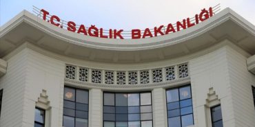 saglik-bakanligi-36-bin-personel-istihdam-edecek-basvurular-bugun-basladi-17302795959881_1