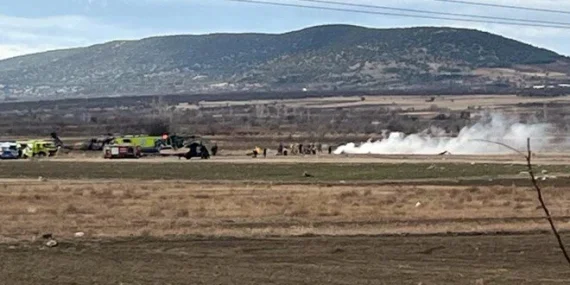 Isparta’da askeri helikopter düştü! Biri Tugeneral 6 asker şehit oldu