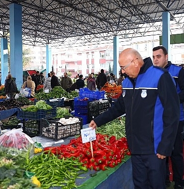 cankaya-zabitasi-pazar-denetimlerini-surduruyor-pgut5ilR.jpg