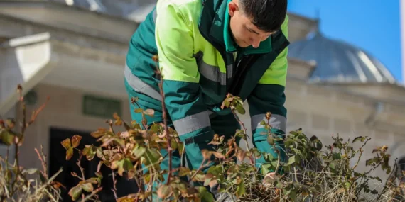 Keçiören’de Temizlik Seferberliği İlçe Pırıl Pırıl Oluyor